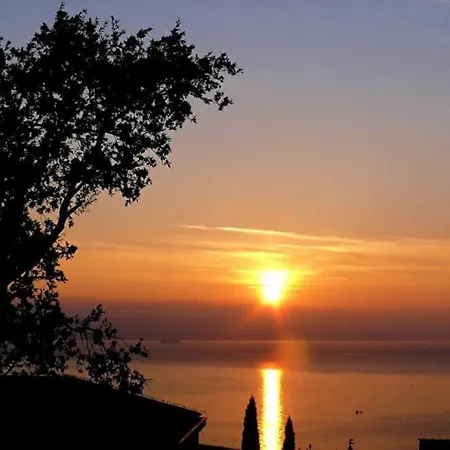 Bed & Breakfast Eva 3*